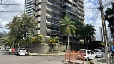 Apartamento em leilão em Recife - PE — Apto. 250m², 2 vagas no Madalena, Recife/PE