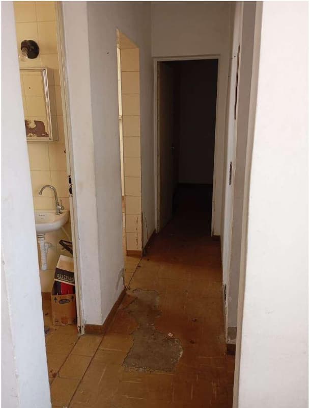 Foto 13 de 23: Apartamento em leilão em São Carlos - SP — Apartamento nº 04, Térreo, com área de 60,00m², e um Box nº 04 - Rua Byron Ortiz De Araújo, nº 211, na Vila Jacobucci, São Carlos/SP