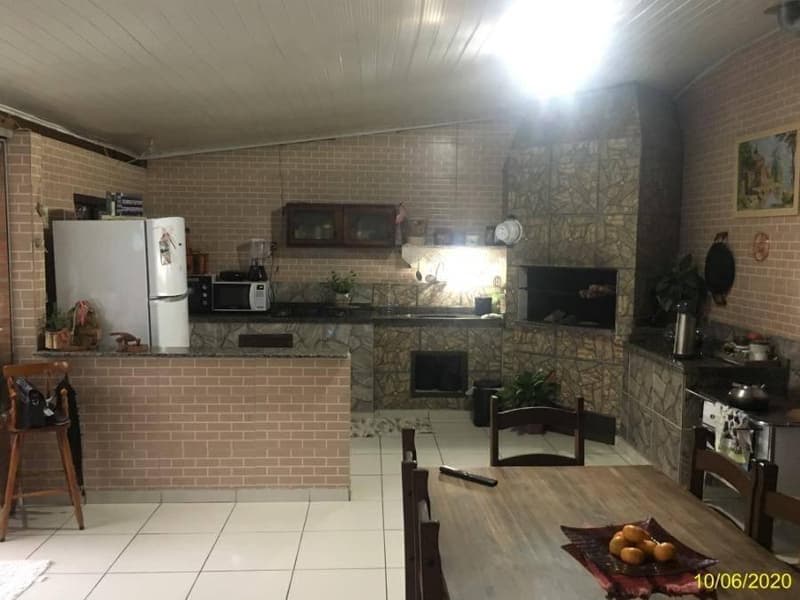 Foto 4 de 15: Casa em leilão em Venâncio Aires - RS, bairro Coronel Brito — Casa 77m² com Terreno 308m² | Venâncio Aires-RS | Coronel Brito - 4 Dorms e 2 Banhs - Financiamento até 420 Meses!