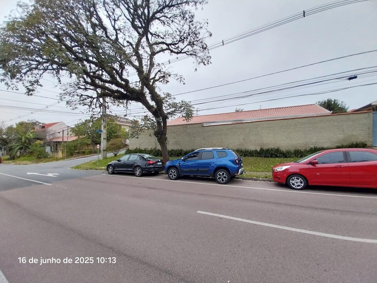 Foto 8 de 17: Casa em leilão em Curitiba - PR, bairro Jardim das Américas — Casa com área de 230m² e terreno com área de 408m², Jardim das Américas, Curitiba/PR
