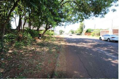 Foto 12 de 16: Terreno em leilão em Foz Do Iguaçu - PR — Terreno com 4.919,10 m² , sem benfeitorias, na Avenida Theodoro Risden nº 598, Foz do Iguaçu/PR