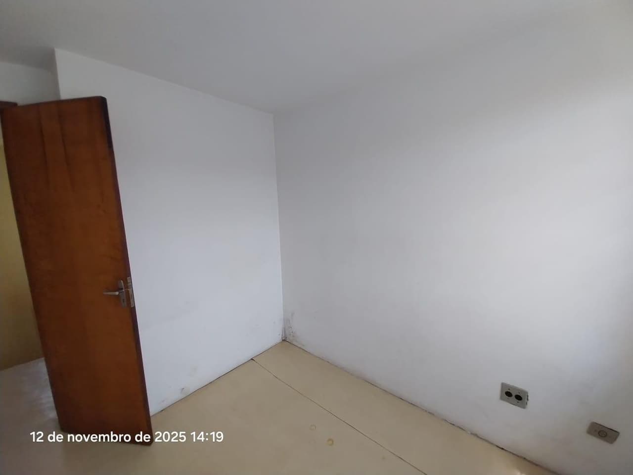 Foto 9 de 13: Casa em leilão em Curitiba - PR, bairro Bairro Alto — Sobrado com área construída útil de 74,87m², Rua Sebastião Alves Ferreira 2815, Bairro Alto, Curitiba/PR - Massa Falida de Tagus Engenharia e Construções