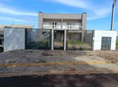 Foto 1 de 6: Casa em leilão em Foz Do Iguaçu - PR, bairro Campos do Iguaçu — Casa em Condomínio 58m² com Terreno 337m² | Foz do Iguaçu-PR | Campos do Iguaçu | 2 Dorms - Próx. ao Centro 5Km - Financiamento até 420 Meses!