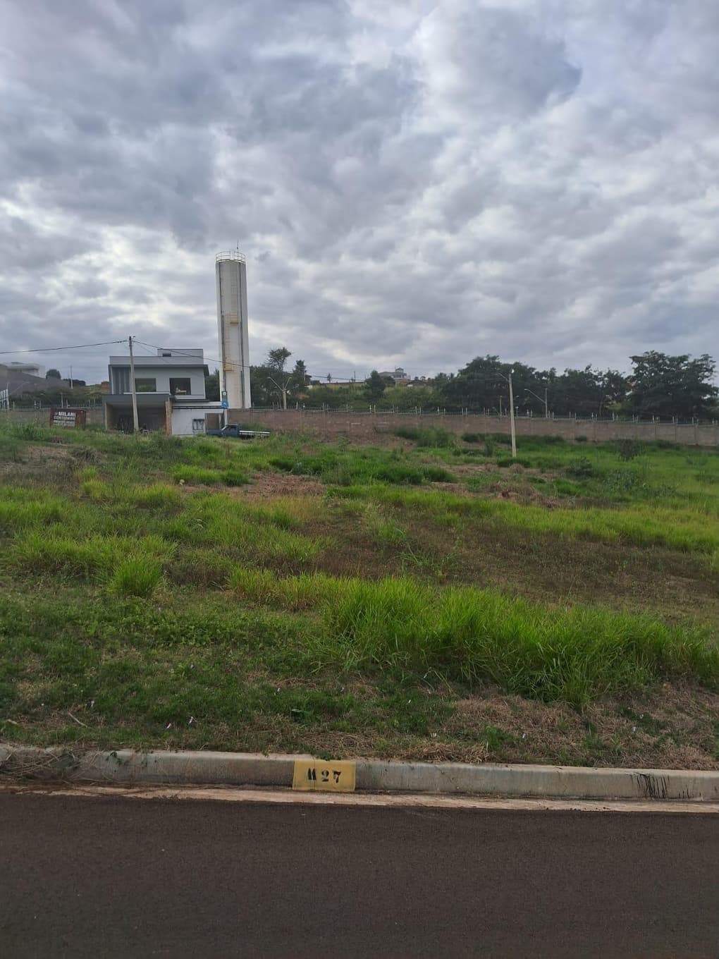 Foto 2 de 3: Terreno em leilão em Barra Bonita - SP — Terreno de 250m² em Barra Bonita/SP - Lote 27 da Quadra M