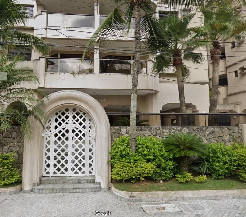 Apartamento em leilão em Guarujá - SP — Cobertura 386,54m² com 4vagas em Enseada | Guarujá/SP
