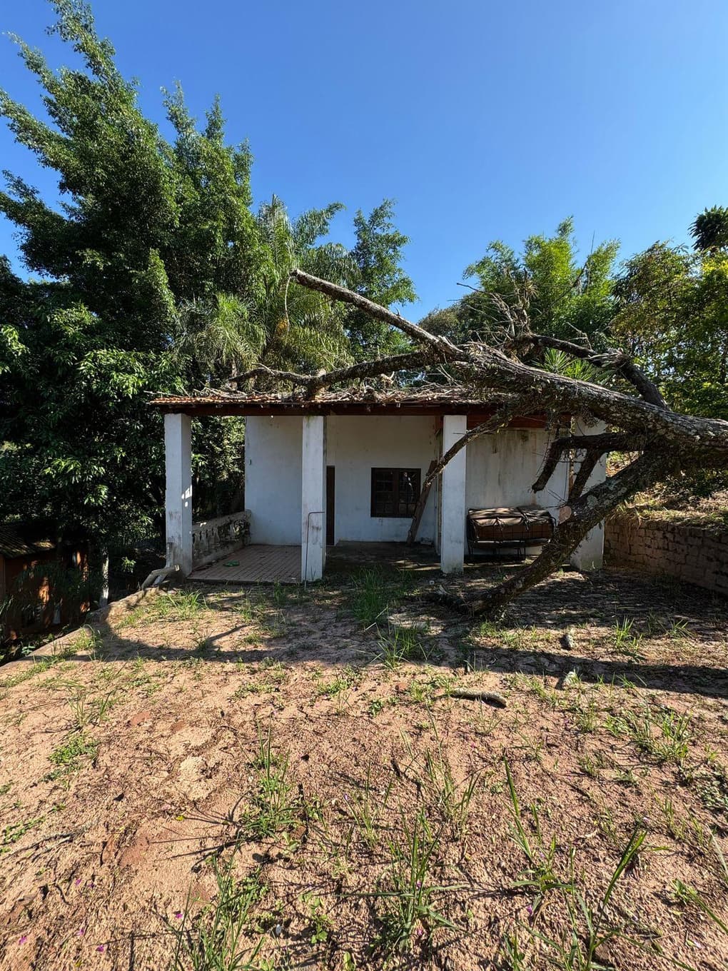 Foto 5 de 16: Casa em leilão em Itatiba - SP — CHÁCARA COM 2.000m² - REAL PARQUE D. PEDRO I - ITATIBA/SP