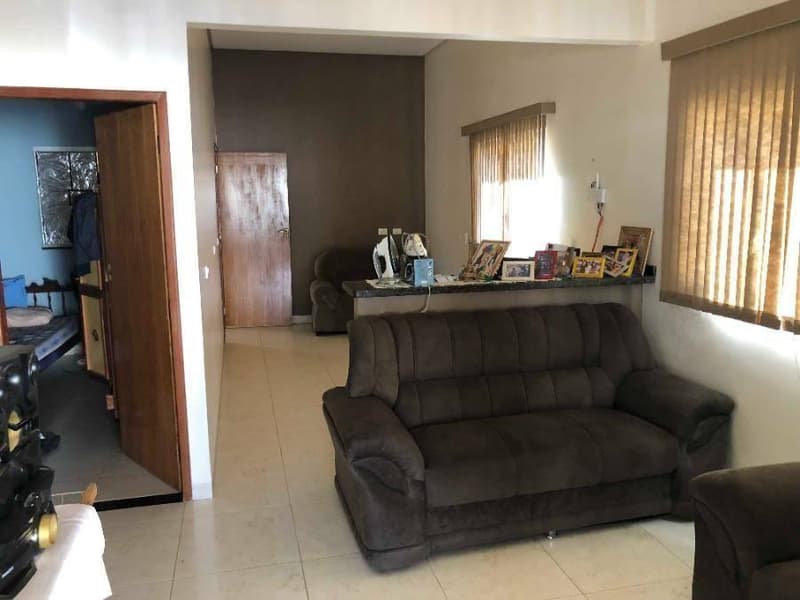 Foto 27 de 29: Casa em leilão em Buriti De Goiás - GO, bairro Centro — Casa, Ocupado, Buriti De Goiás / GO (66% abaixo da avaliação)