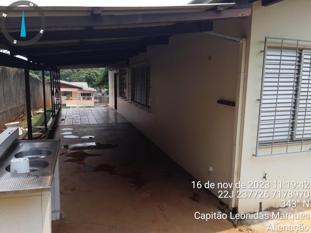 Foto 9 de 14: Casa em leilão em Capitão Leonidas Marques - PR — Casa 126m² Desocupada no Bairro Centro em Capitão Leonidas Marques/PR