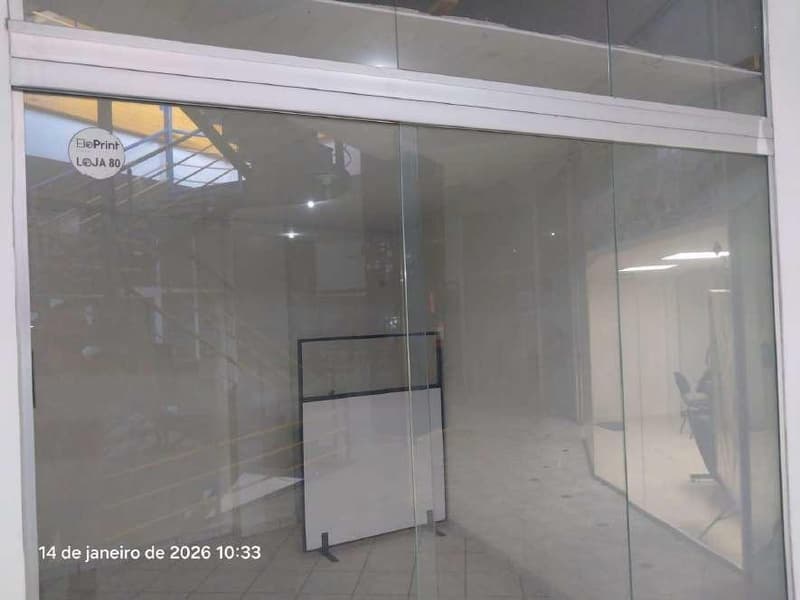 Foto 19 de 20: Comercial em leilão em Curitiba - PR — Loja nº 80 com área total de 25,9531m² localizada no Edifício Capital Torre Centro - Curitiba/PR