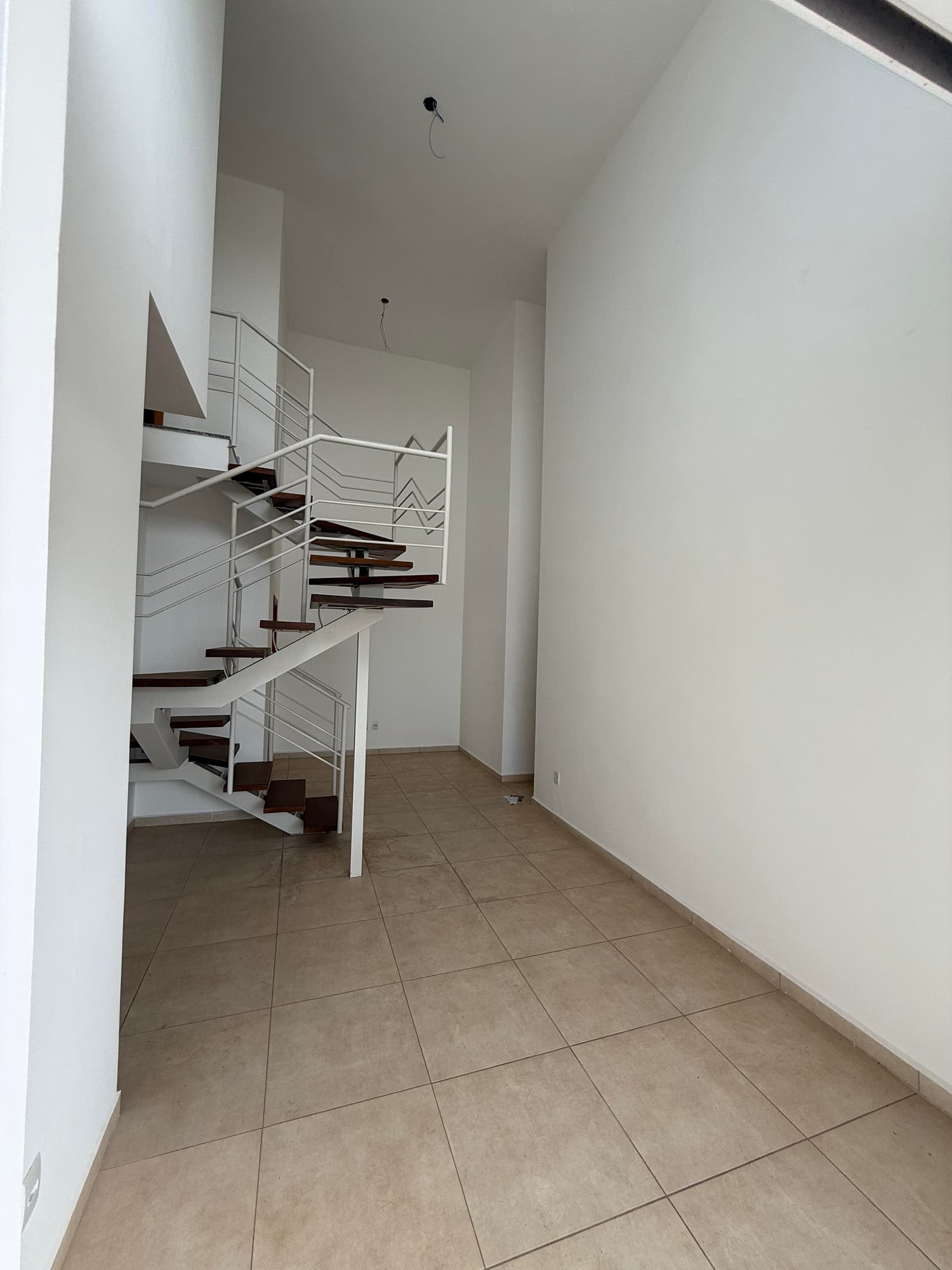 Foto 8 de 30: Apartamento em leilão em São Carlos - SP — Apartamento Duplex, 3 vagas de garagens,