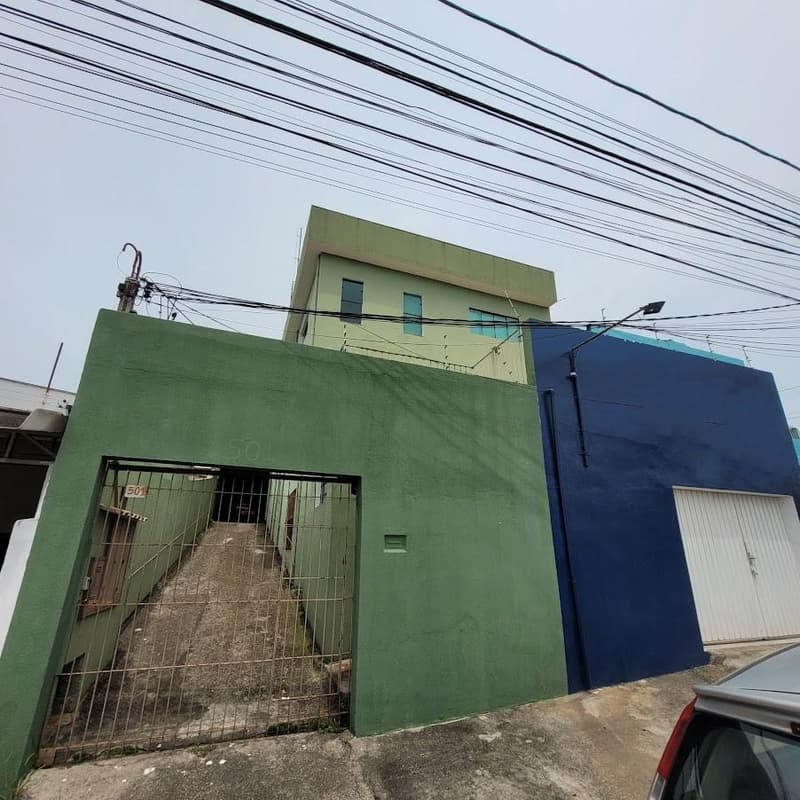 Foto 2 de 31: Casa em leilão em Sorocaba - SP — 03 Casas, 01 Salão Comercial com 387m², 5 vagas, Ocupada pelo Vendedor na Vila Fiori em Sorocaba/SP