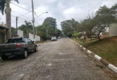 Foto 5 de 5: Casa em leilão em Cotia - SP — Casa 775m², Ocupado no Bosque dos Pires em Cotia/SP