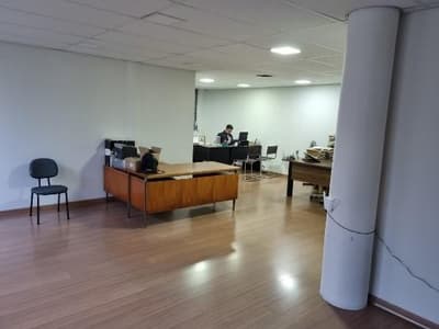 Foto 23 de 28: Imóvel em leilão em Americana - SP, bairro Centro — IMÓVEL RESIDENCIAL EM AMERICANA/SP