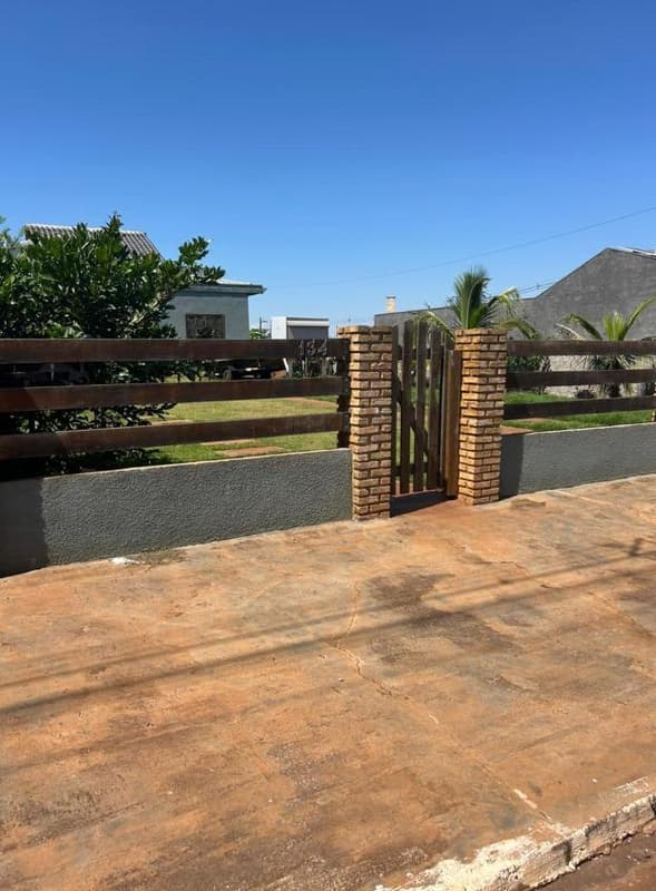 Foto 12 de 13: Casa em leilão em Luiziana - PR, bairro Centro — IMÓVEL URBANO COM ÁREA TOTAL DE 504,00 m2- Em LUIZIANA/PR
