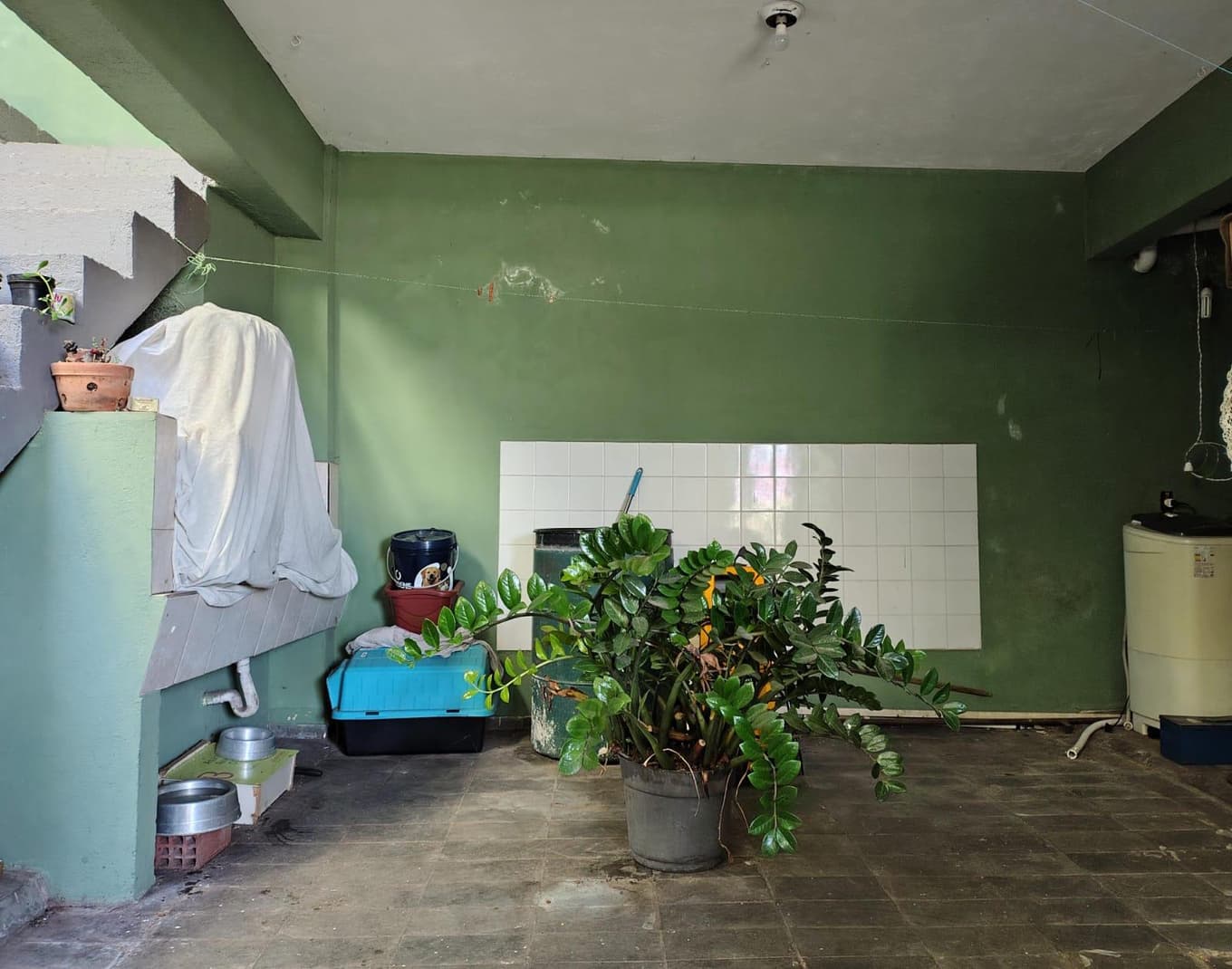 Foto 10 de 31: Casa em leilão em Sorocaba - SP — 03 Casas, 01 Salão Comercial com 387m², 5 vagas, Ocupada pelo Vendedor na Vila Fiori em Sorocaba/SP