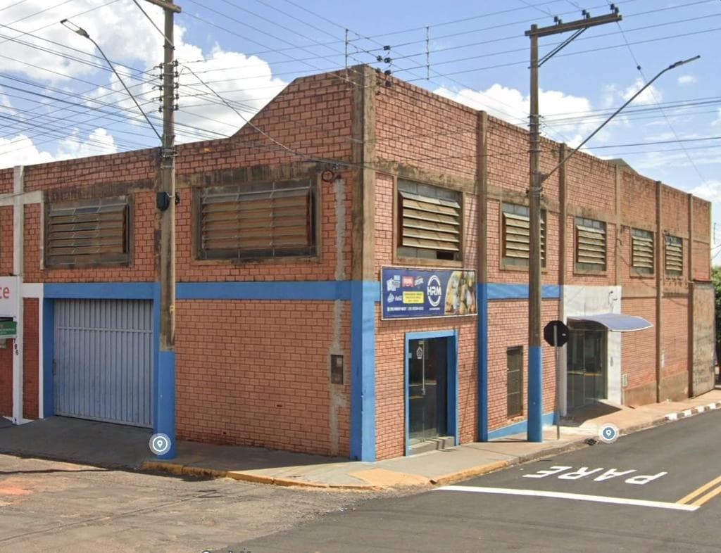 Foto 1 de 5: Comercial em leilão em Estrela Do Norte - SP, bairro Centro — Prédio | Estrela do Norte-SP | Centro - 47km de Presidente Prudente-SP | Rota SP-PR - Condições de Pagamento Facilitadas, Entre em Contato!