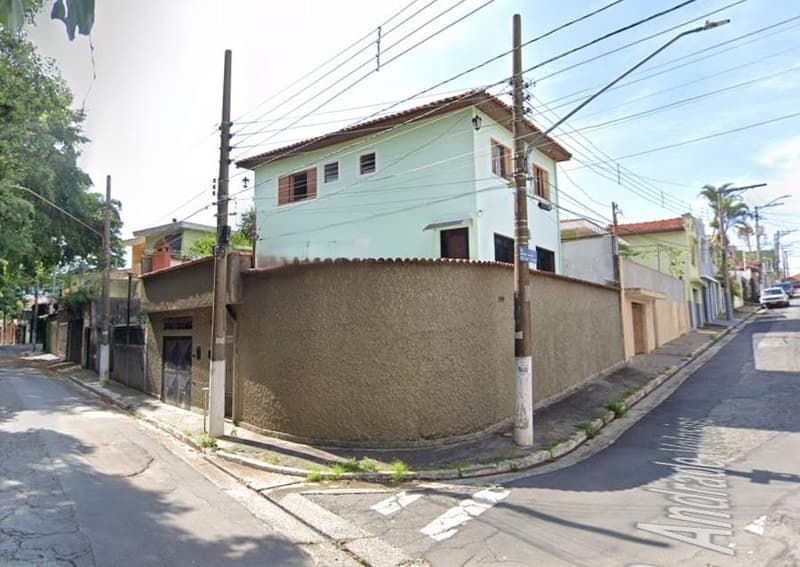 Casa em leilão em São Paulo - SP, bairro Jardim Regina — Casa 195m² em Terreno 120m² | São Paulo-SP | Jardim Regina - Próximo à Estação Vila Clarice (Cptm)