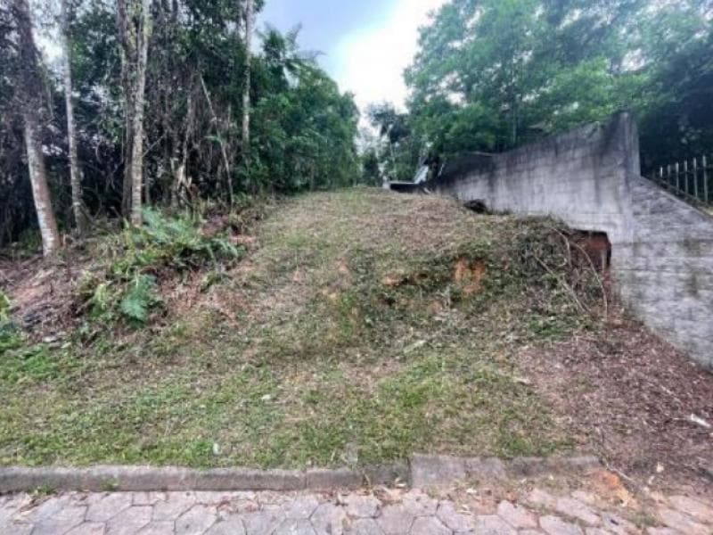 Foto 2 de 3: Terreno em leilão em Blumenau - SC, bairro Escola Agrícola — Lote, 644.7 m2, Blumenau / SC