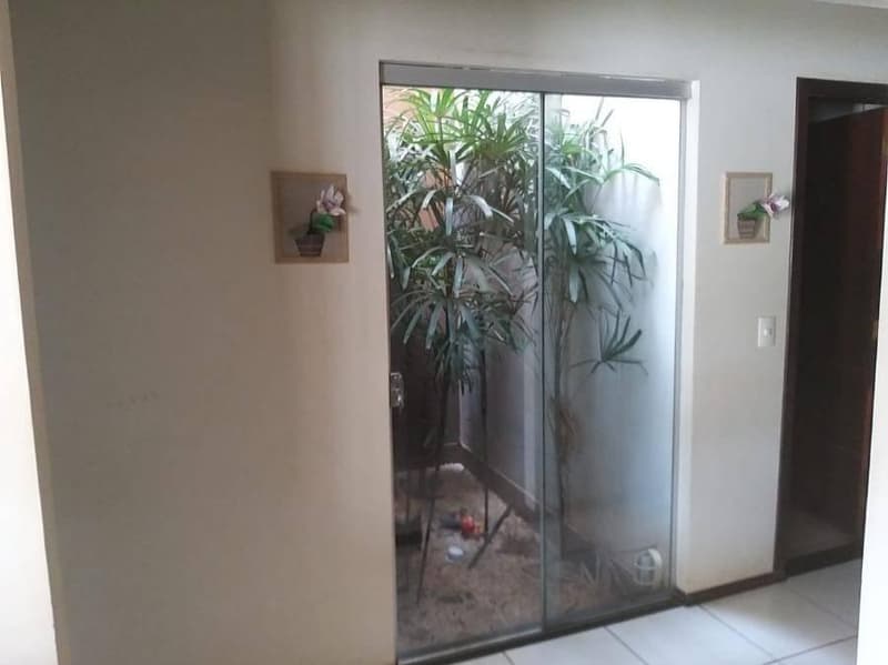 Foto 8 de 17: Casa em leilão em Lucas Do Rio Verde - MT, bairro Jardim Cerrado — Casa 149m² com Terreno 282m² | Lucas do Rio Verde-MT | Jardim Cerrado | Oportunidade - Próx. à Av. Mato Grosso e Hospital São Lucas - Financiamento até 420 Meses!