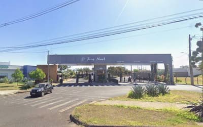 Foto 1 de 2: Casa em leilão em Uberlândia - MG, bairro Aclimação — Casa 100m², Condomínio Terra Nova I, Bairro Aclimação, Uberlândia/MG