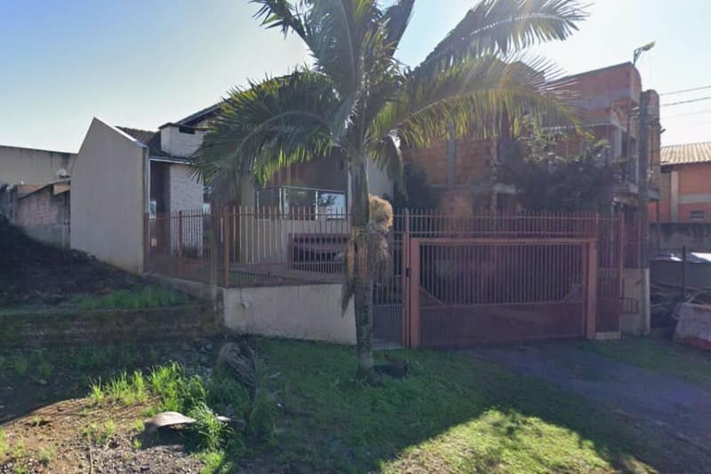 Foto 2 de 3: Casa em leilão em Carazinho - RS, bairro Operária — Casa, Carazinho / RS