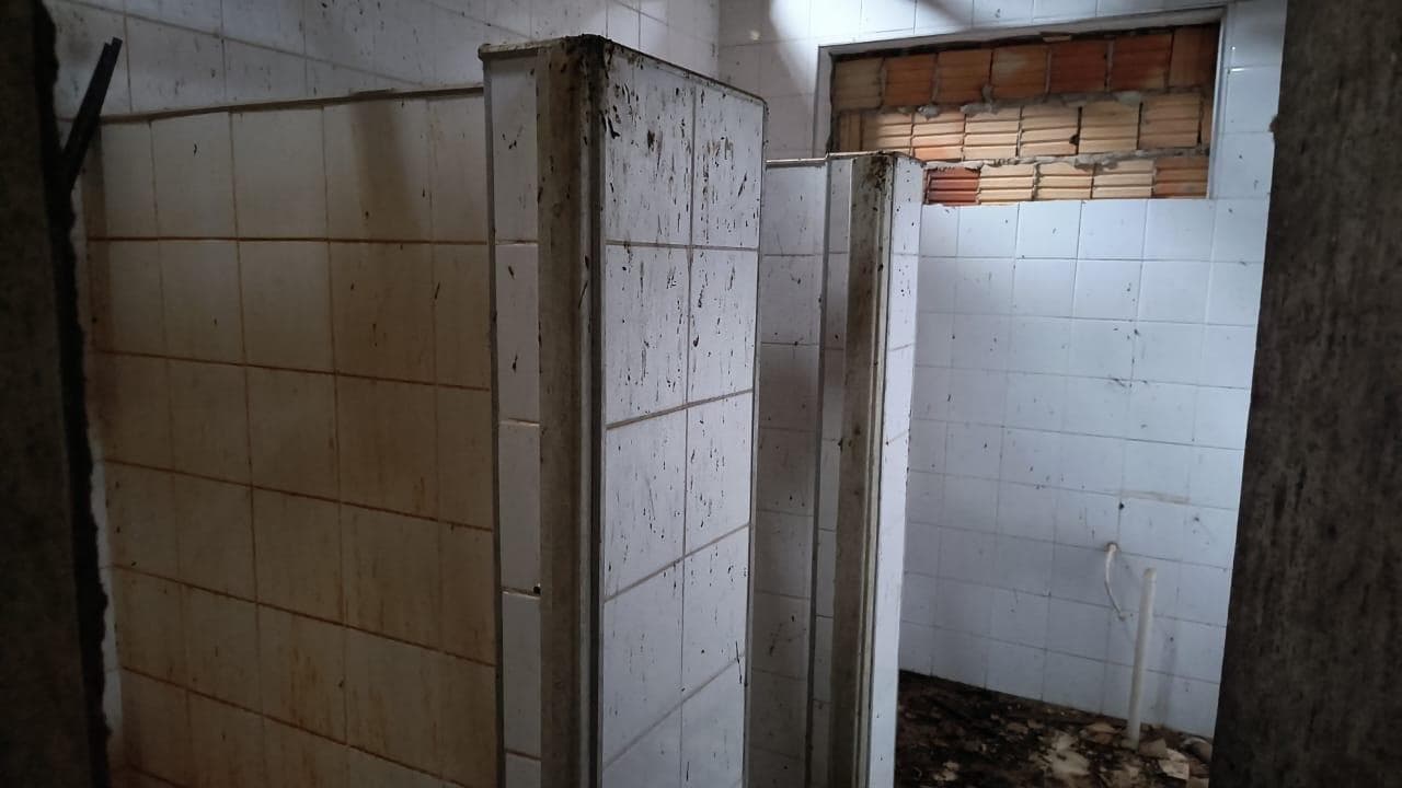 Foto 5 de 19: Comercial em leilão em São José Da Barra - MG — Imóvel Comercial no terreno de 6.201m², Desocupado em São José da Barra/MG