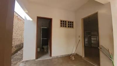 Foto 13 de 15: Casa em leilão em Tupã - SP, bairro Vila das Industrias — Casa, Tupã / SP