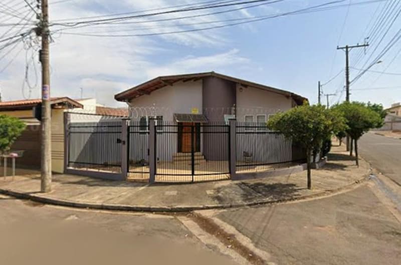 Foto 2 de 3: Casa em leilão em Rio Claro - SP, bairro Vila Bela — Casa 323m², Vila Bela, Rio Claro/SP - Ocupada
