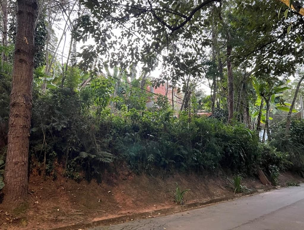 Terreno em leilão em Cotia - SP — Fração Ideal de 35% de Terreno Urbano, 577,465m², Granja Viana II, Cotia/SP