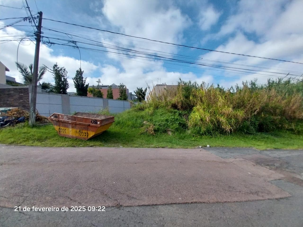 Foto 5 de 12: Terreno em leilão em Curitiba - PR — Lote F-2-C, com área de 412,22m², Curitiba/PR