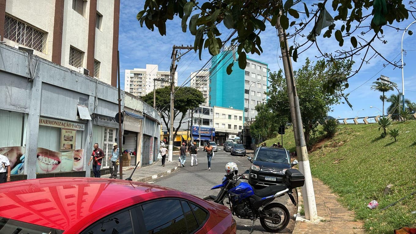 Foto 27 de 28: Apartamento em leilão em Campinas - SP — Apto 95m², Ocupado, 1 Box no Centro em Campinas/SP