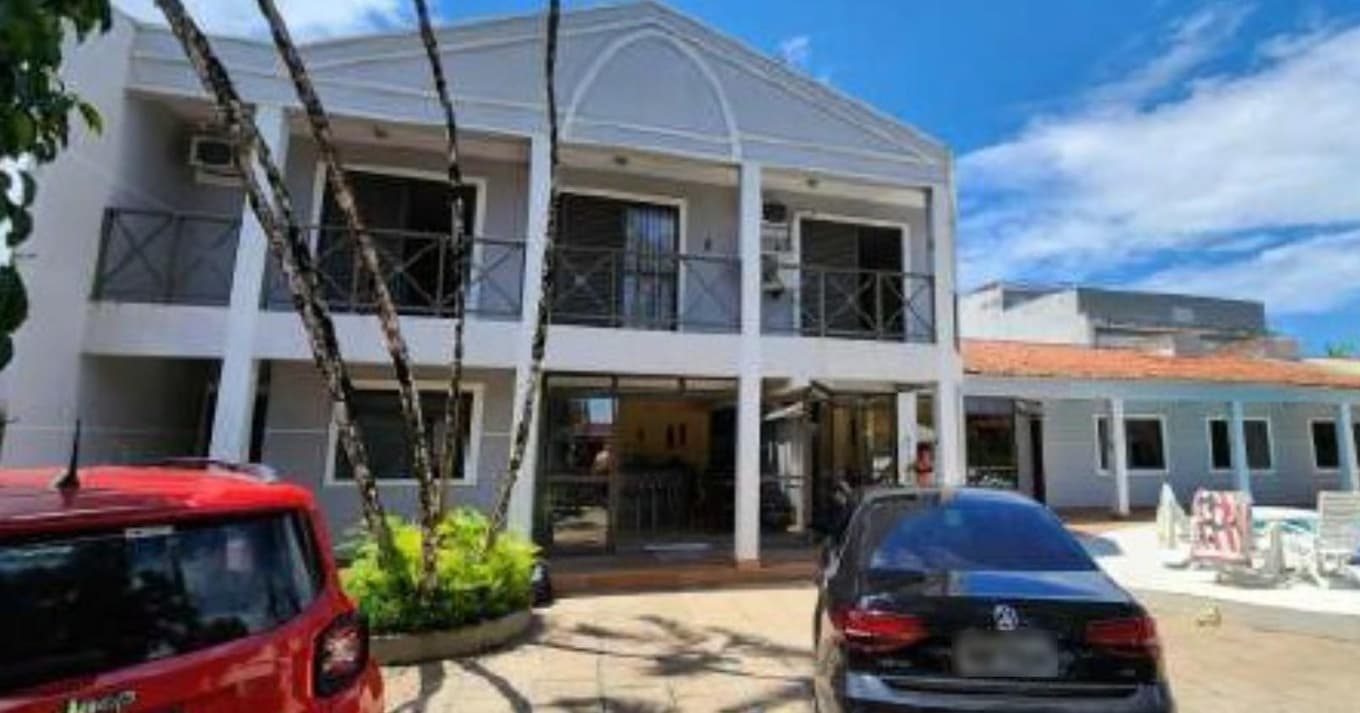 Foto 6 de 9: Casa em leilão em Guaratuba - PR, bairro Cohapar — Casa na Rua Cândido de Abreu, 90, Guaratuba/PR, com área total de 1.440,00 m²; contendo construções com cerca de 420 m².