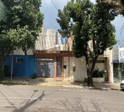 Comercial em leilão em Presidente Prudente - SP — 50% de Imóvel Comercial/Residencial