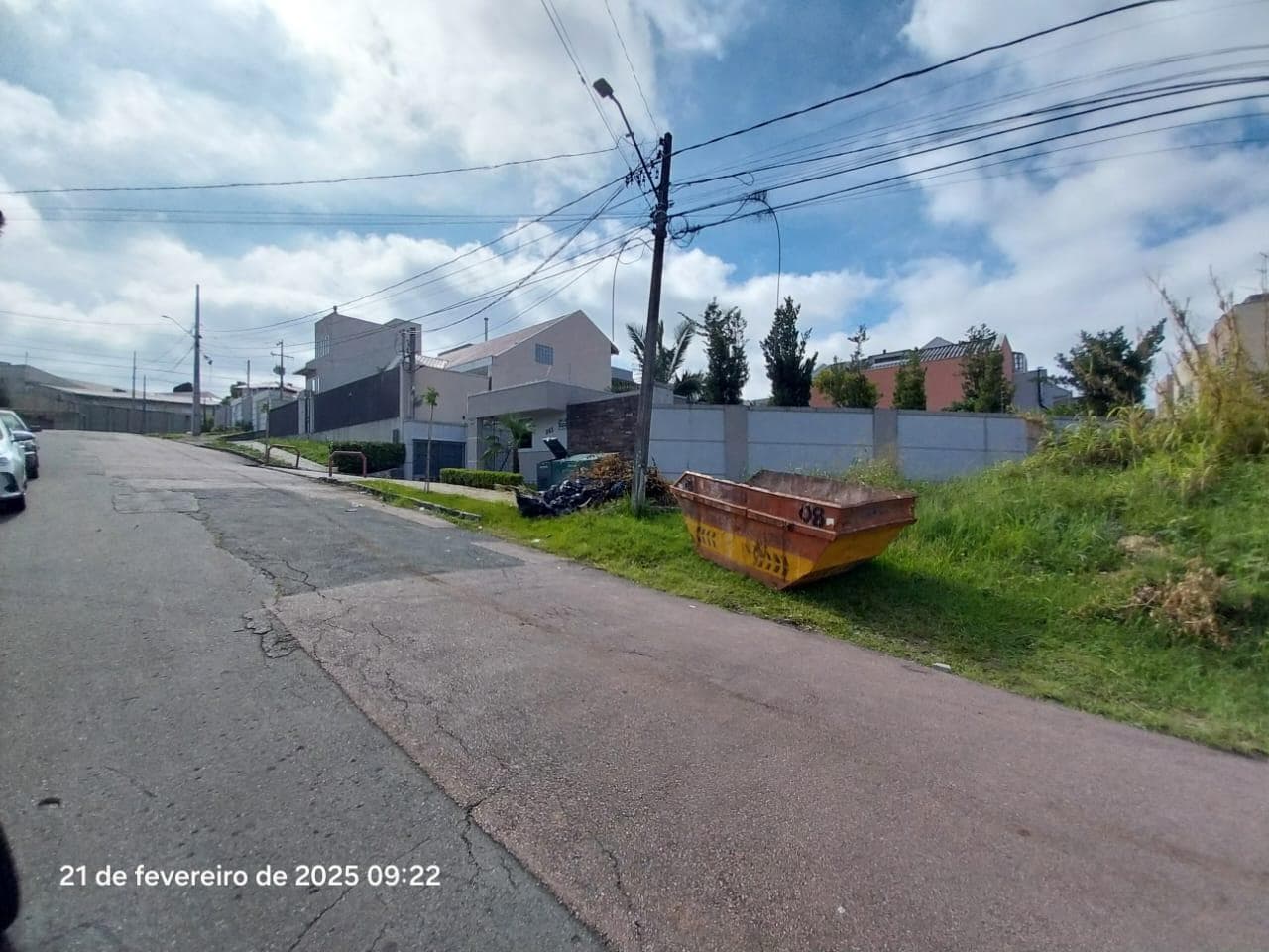 Foto 6 de 12: Terreno em leilão em Curitiba - PR — Lote F-2-C, com área de 412,22m², Curitiba/PR