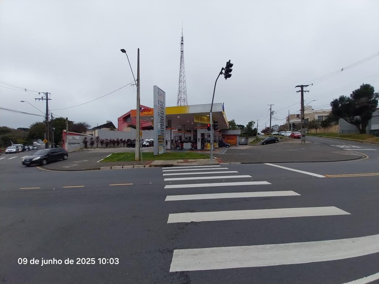 Foto 56 de 59: Comercial em leilão em Curitiba - PR, bairro Vista Alegre — Posto de Combustível com área de terreno total de 3.126,40m², benfeitorias de área total de 477,00m², localizado na Rua Miguel Tschennerl, 47, Vista Alegre, Curitiba/PR
