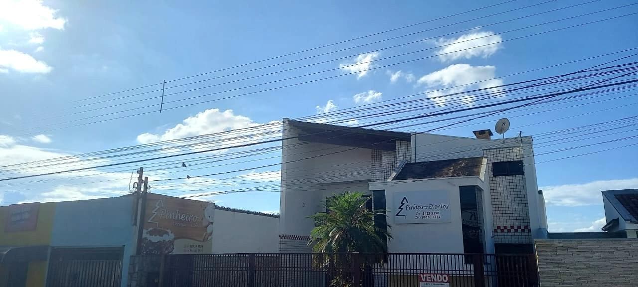Foto 1 de 3: Comercial em leilão em Votuporanga - SP — Imóvel comercial 471m², Santa Eliza, Votuporanga/SP - Ocupado