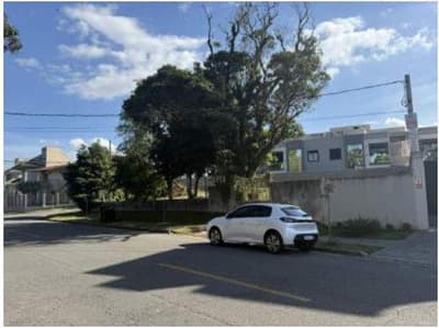 Foto 22 de 26: Terreno em leilão em Curitiba - PR, bairro Água Verde — Direitos que os executados possuem sobre a parte ideal correspondente a 25% do terreno com área de 654.00m2, sem benfeitorias - Bairro Água Verde - Curitiba/PR.