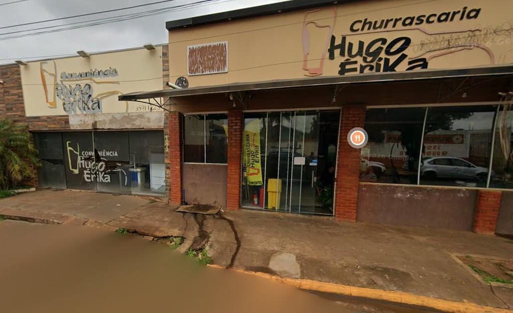 Foto 2 de 3: Comercial em leilão em Santa Rita Do Pardo - MS — Imóvel Comercial, A.T. 1.000m², 2 churrasqueiras, salão, Centro