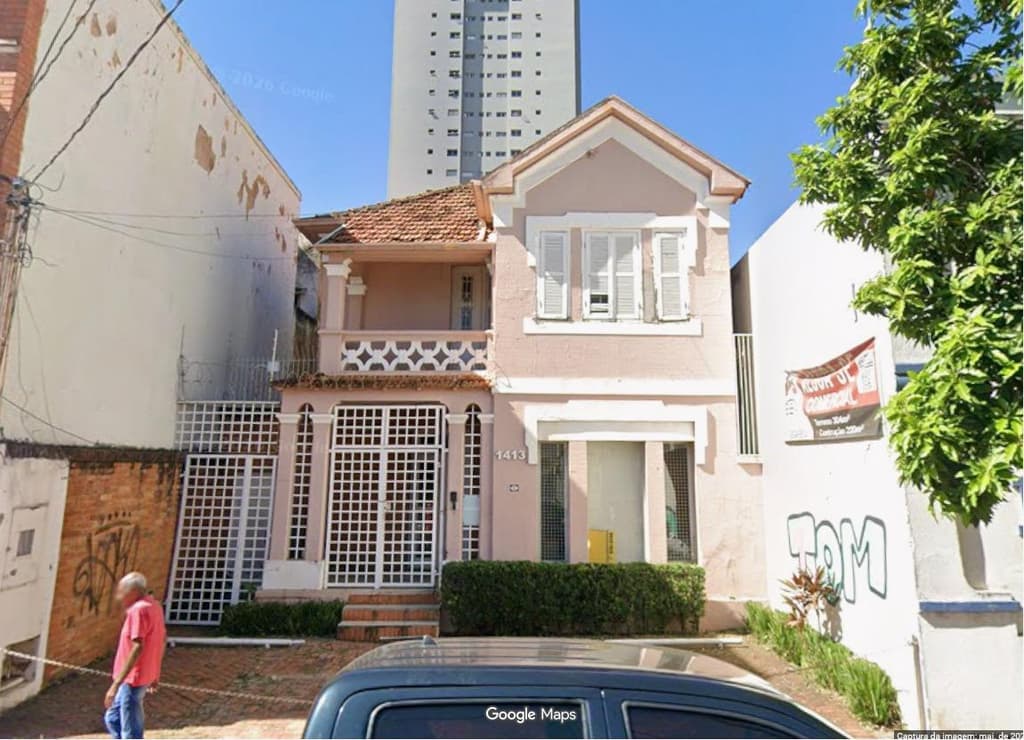 Foto 1 de 2: Casa em leilão em Piracicaba - SP, bairro Centro — SOBRADO ANTIGO COM 220m² DE ÁREA CONSTRUIDA EM TERRENO DE 306m² - R. BOA MORTE Nº 1413 - PIRACICABA/SP