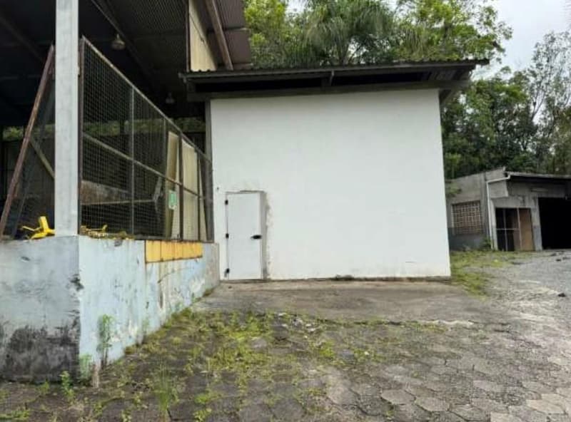 Foto 72 de 122: Terreno em leilão em Schroeder - SC — Terreno situado à Estrada Schroeder I, área de 94.840m², Schoeder/SC