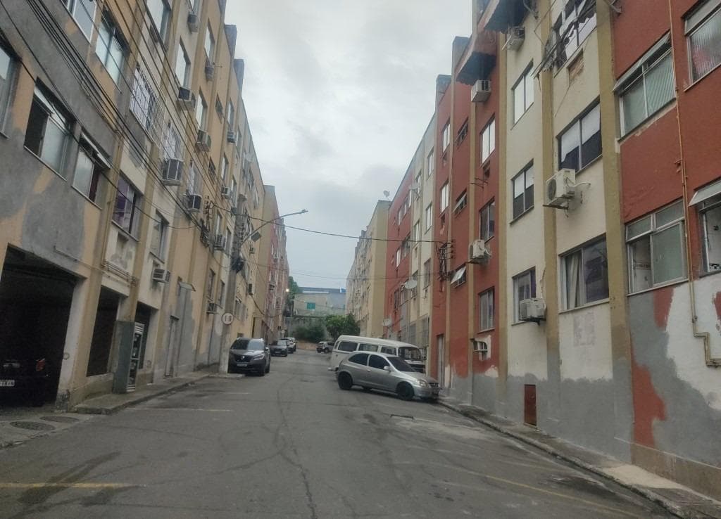 Foto 4 de 13: Apartamento em leilão em Nilópolis - RJ — Apto 50m², Centro em Nilópolis/RJ - Ocupado