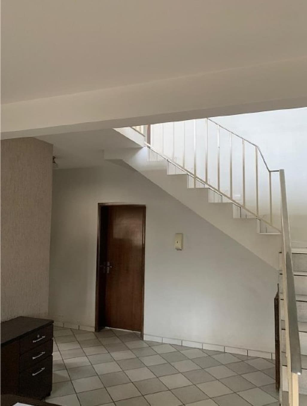 Foto 10 de 28: Comercial em leilão em Colombo - PR — Galpão Industrial em Colombo/PR com 3.863,76 m² de área construída