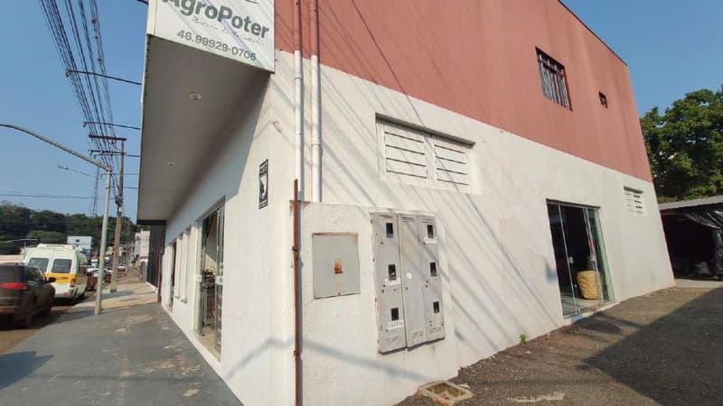 Foto 9 de 9: Casa em leilão em Chopinzinho - PR — NUA PROPRIEDADE sobre o imóvel localizado na Rua 14 de Dezembro, 3835 Centro Chopinzinho/PR