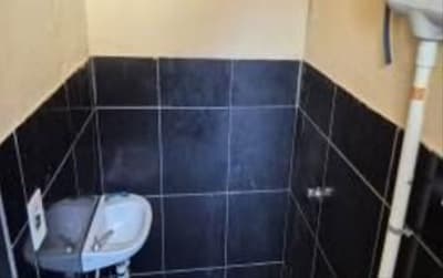 Foto 10 de 13: Comercial em leilão em Barretos - SP — Imóvel Misto, sala comercial, 2 casas, 2 quitinetes. Bairro Marilia
