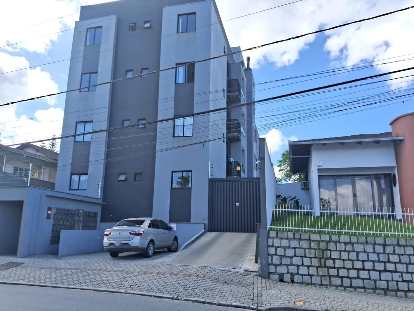 Foto 4 de 6: Apartamento em leilão em Joinville - SC — Apto. 59m², Atiradores, Joinville/SC - Ocupado