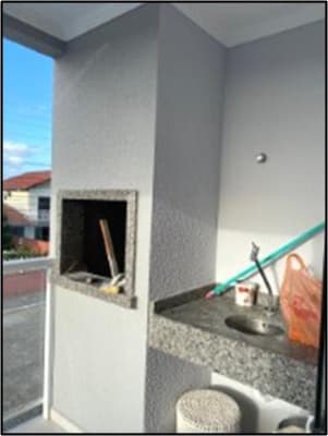 Foto 23 de 33: Comercial em leilão em Navegantes - SC — Prédio residencial com 03 andares na Rua Adm Manoel Damázio Mafra, Bairro Meia Praia, Navegantes/SC - SB Crédito