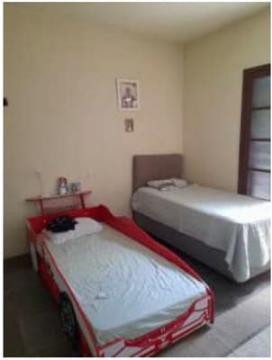 Foto 2 de 24: Terreno em leilão em Itapetininga - SP, bairro Vila Carolina — Casa, A.T. 225m², A.C. 135m², 1 suite, 2 dorm, 1 WC, Vila Carolina