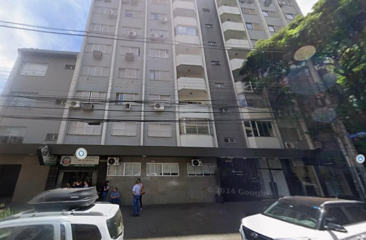 Foto 2 de 5: Apartamento em leilão em Maringá - PR — Apto Duplex 246m², 2 Vaga no Edifício da Lavoura, Centro, Maringá/PR.