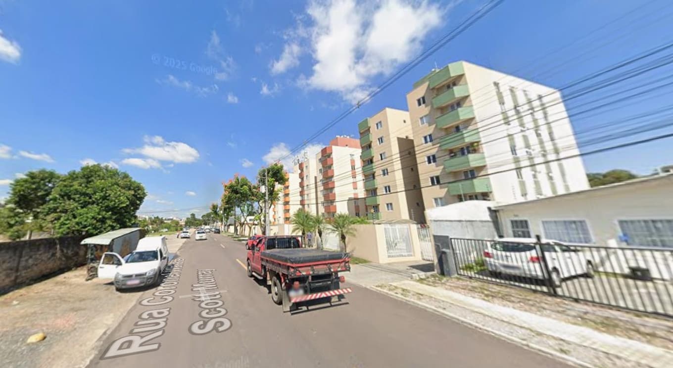 Foto 4 de 4: Apartamento em leilão em Curitiba - PR, bairro Santa Cândida — Apto 76m², 1 Vaga no Edifício Residencial Malaga no Bairro Santa Cândida em Curitiba/PR