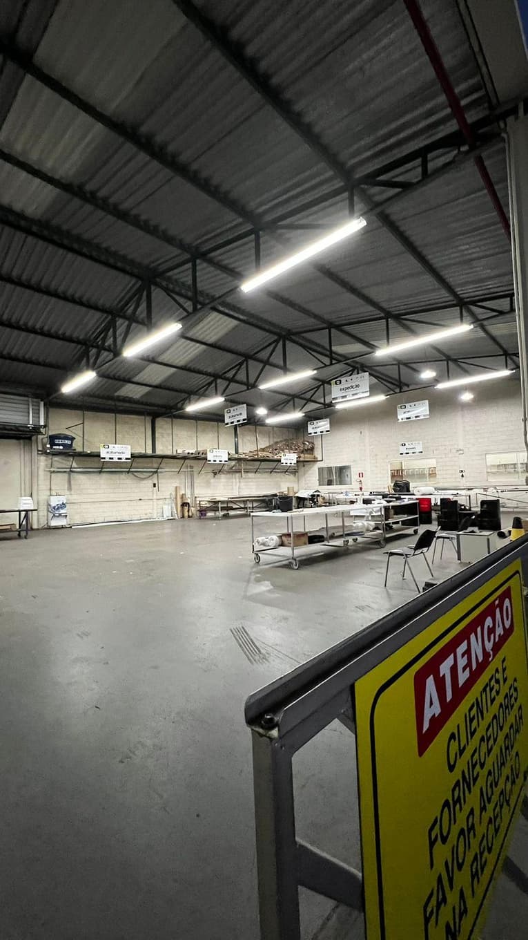 Foto 11 de 28: Comercial em leilão em Betim - MG — Imóvel Comercial 2.500m² em Betim/MG